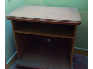 Good condition TV table